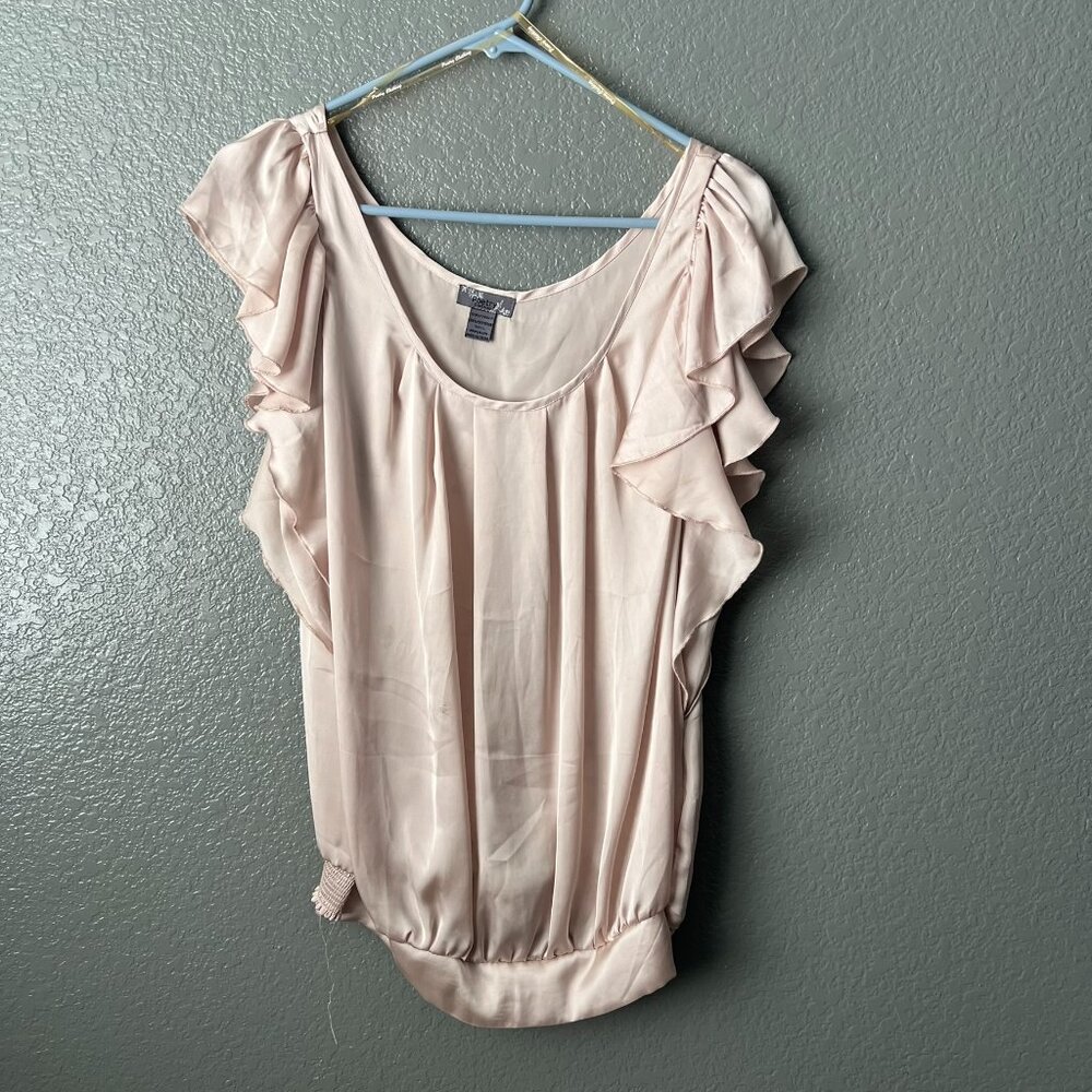 Elegant Blush Blouse with Ruffle Sleeves